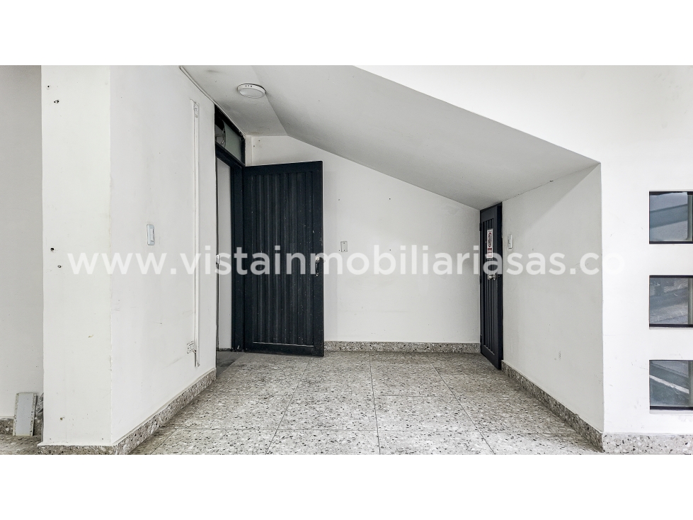 Arriendo Local Av. Santander, Manizales — foto 3