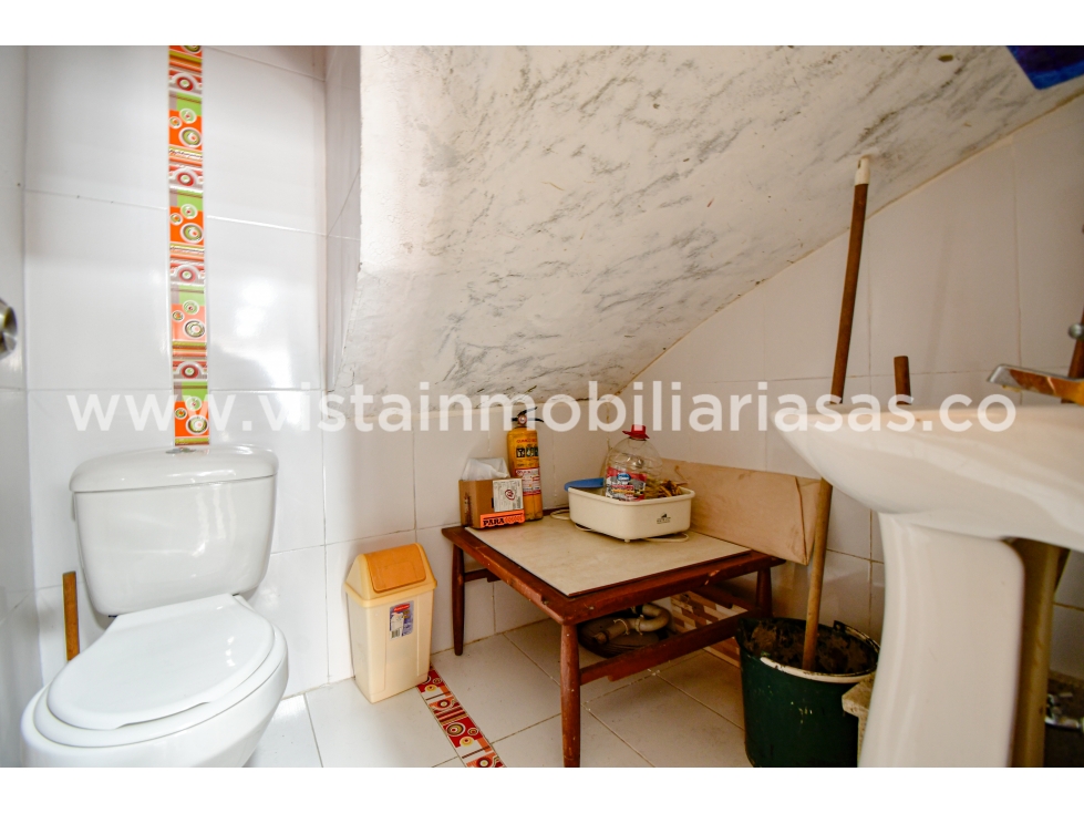 Arriendo Local Sector La Estrella, Manizales — foto 4