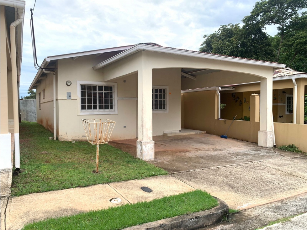 VENDO VIVIENDA RESIDENCIAL SAUSALITO HILLS LA CHORRERA