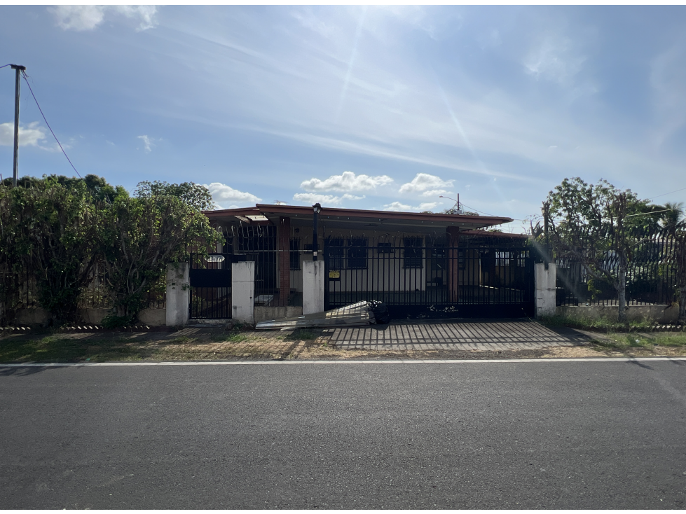 SE VENDE CASA (CIUDAD RADIAL) - 4