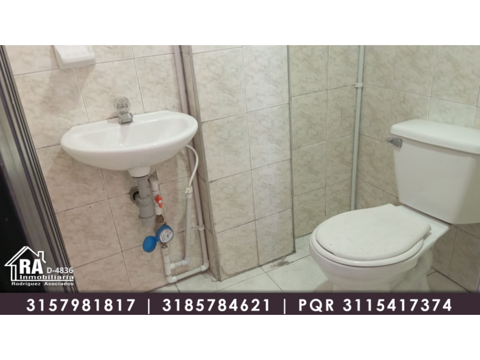LOCAL COMERCIAL EN VENTA EN KENNEDY CENTRAL W9932771 — foto 3