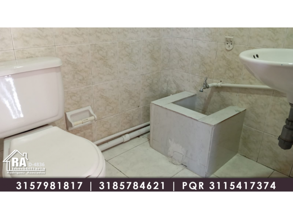LOCAL COMERCIAL EN VENTA EN KENNEDY CENTRAL W9932771 — foto 4