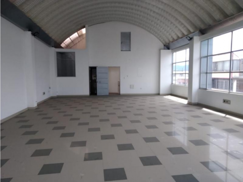 Edificio en Vender en Bogotá D.C. — foto 4