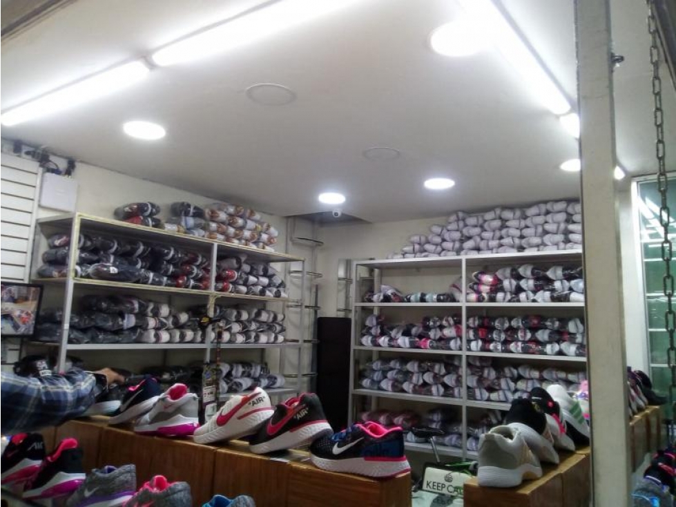 Local en Vender en Bogotá D.C. — foto 2