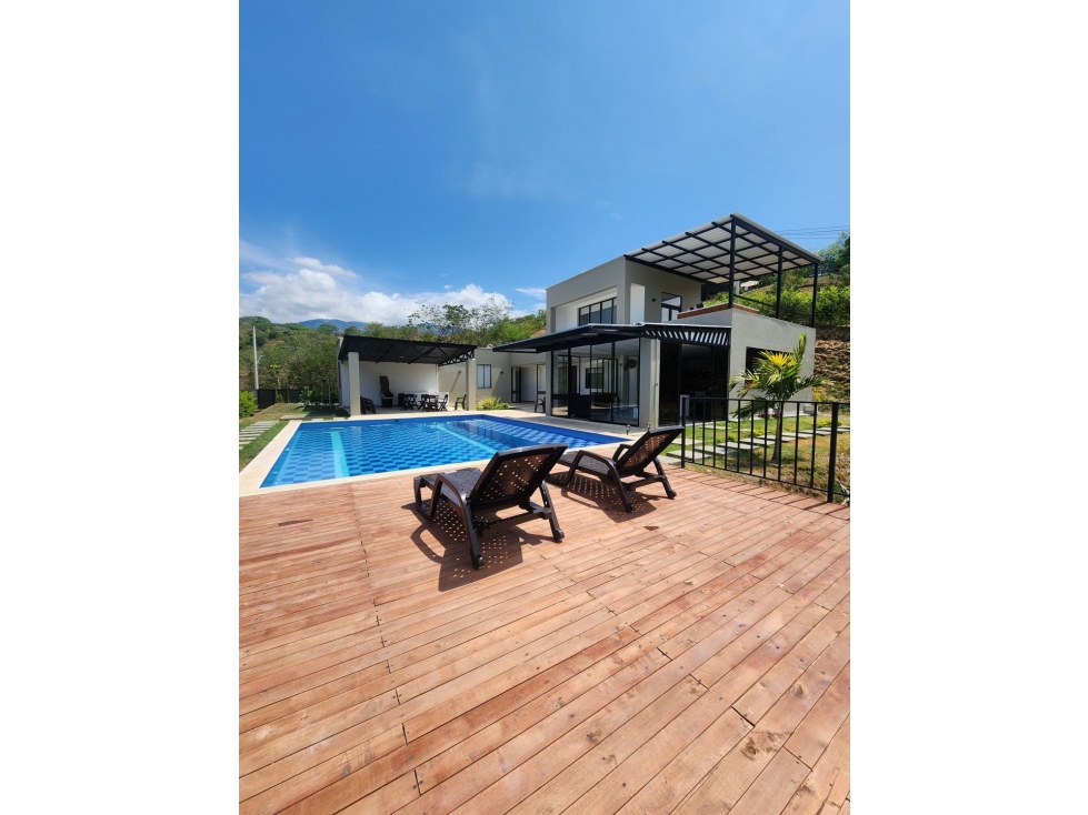 VENTA FINCA PUERTA CERRADA A 10 MIN DEL EXITO DE SAN JERONIMO — foto 2