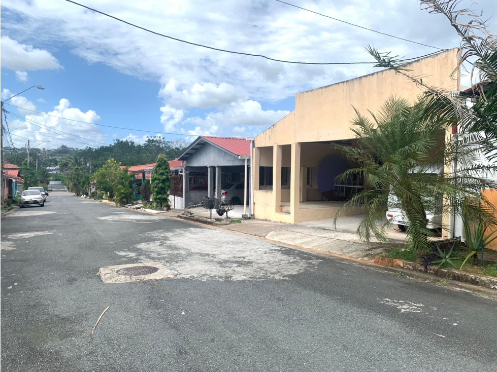SE VENDE VIVIENDA RESIDENCIAL URB. VALLE DORADO LA CHORRERA — foto 3