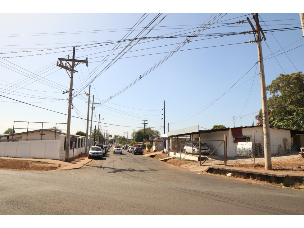VENDO LOCALES Y APARTAMENTOS EN ALQUILER EN CHORRERA — foto 2