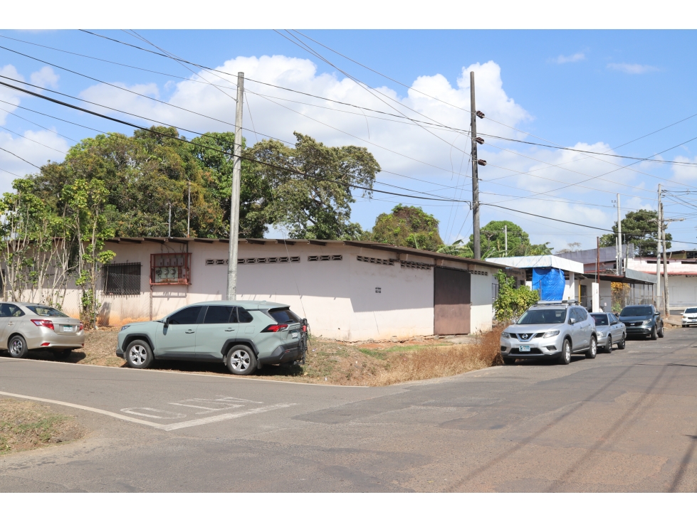 VENDO LOCALES Y APARTAMENTOS EN ALQUILER EN CHORRERA — foto 3
