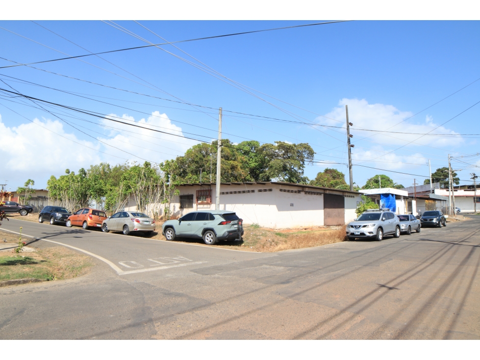 VENDO LOCALES Y APARTAMENTOS EN ALQUILER EN CHORRERA — foto 6
