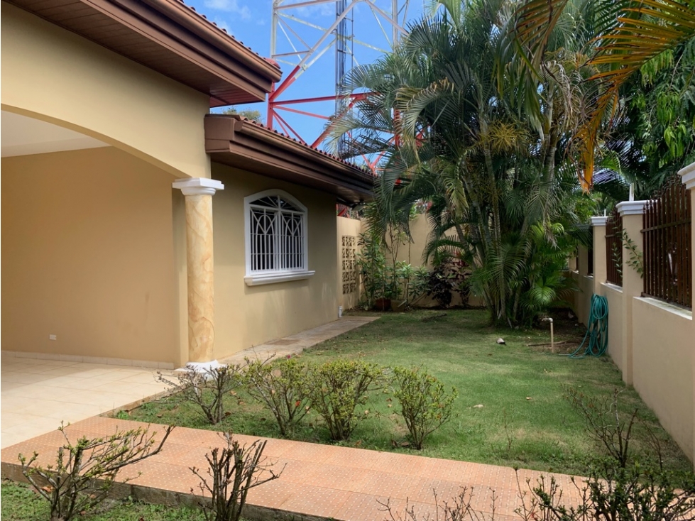 VENDO CASA URBANIZACION MARIA LETICIA LA CHORRERA — foto 2