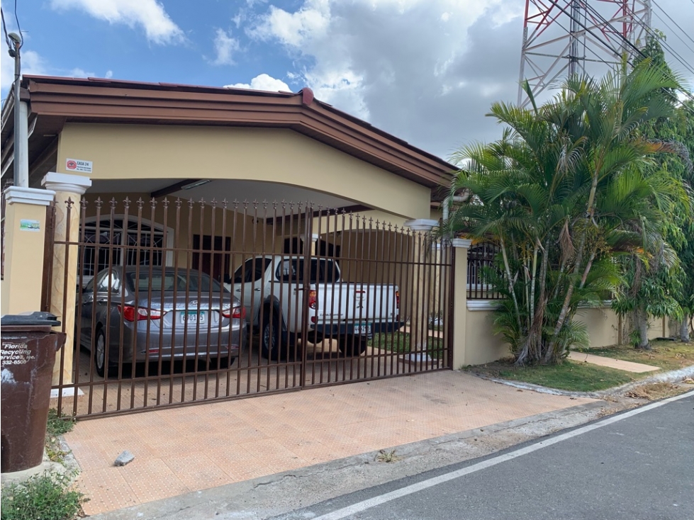 VENDO CASA URBANIZACION MARIA LETICIA LA CHORRERA — foto 4