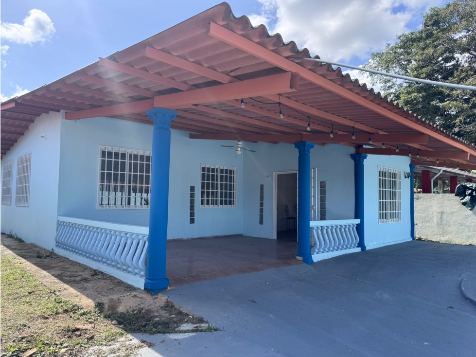 VENDO CASA RESIDENCIAL LA CHORRERA FUENTE DEL CHASE LOS CASTAÑOS — foto 3