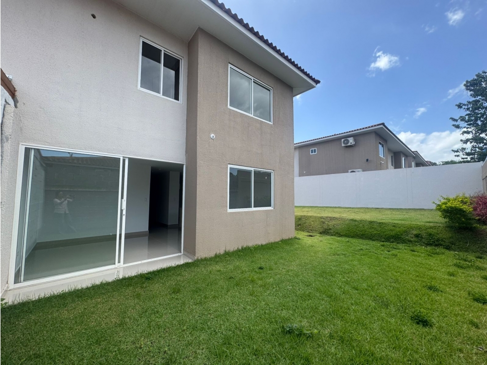 ALQUILO CASA DÙPLEX NUEVA PH BAMBU GARDENS NUEVO ARRAIJAN - 3
