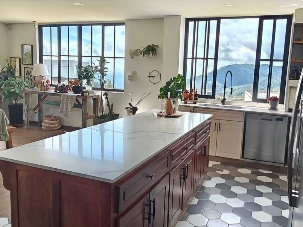 [FA] Exclusiva y hermosa casa en el alto del Escobero, Medellin — foto 4