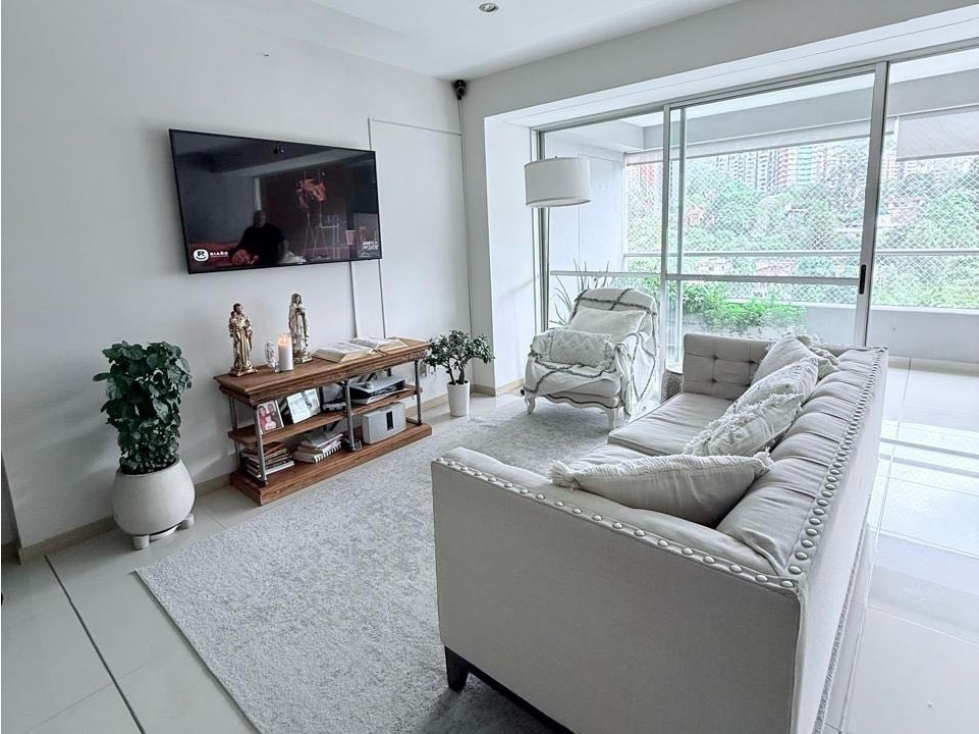 [FA] Moderno y hermoso apartamento en Envigado, Loma de las Brujas — foto 3