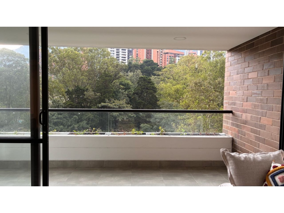 [FA] Moderno apartaestudio vista verde Linares / El Poblado