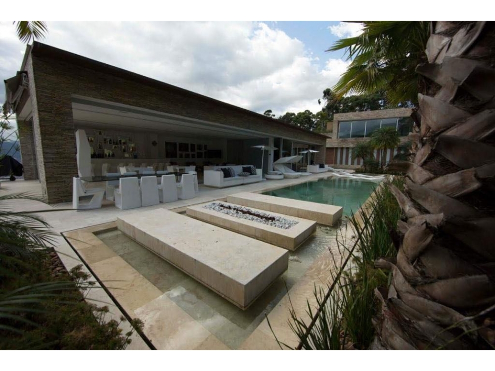 [FA] Lujosa casa campestre loma del chocho Envigado — foto 5