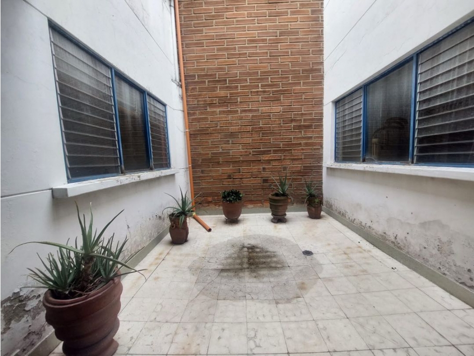 [FA] En venta casa lote en La Castellana para desarrollo inmobiliario — foto 5