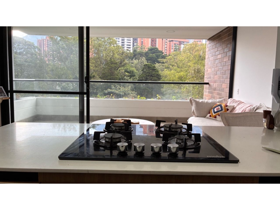 [FA] Moderno apartaestudio vista verde Linares / El Poblado — foto 4