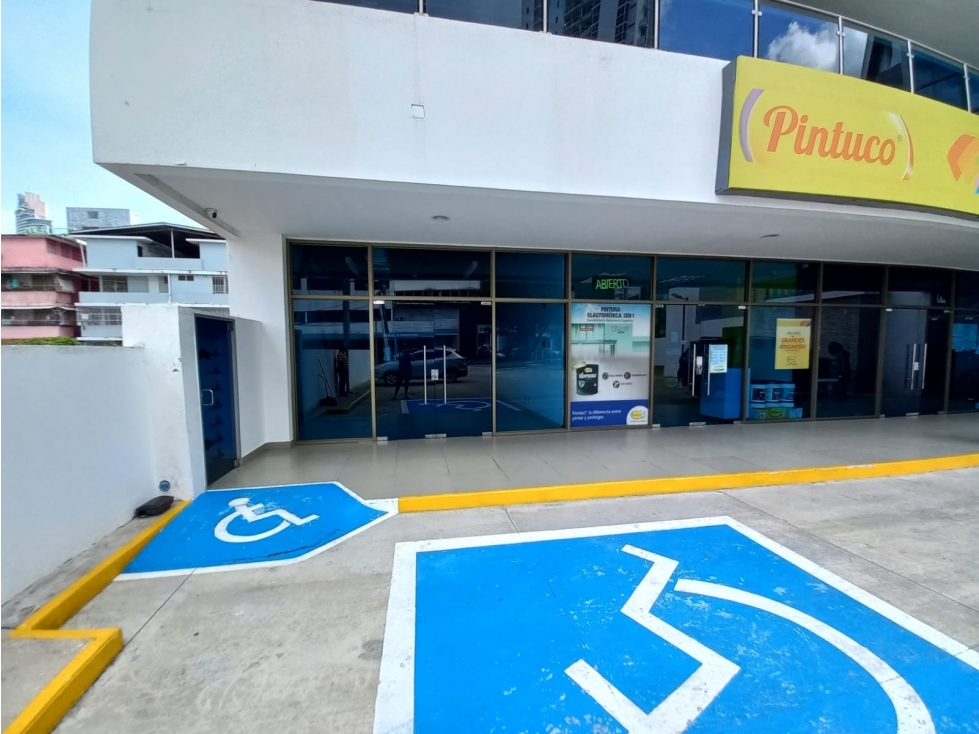 Se alquila local en Plaza Cowes, Bella Vista — foto 4