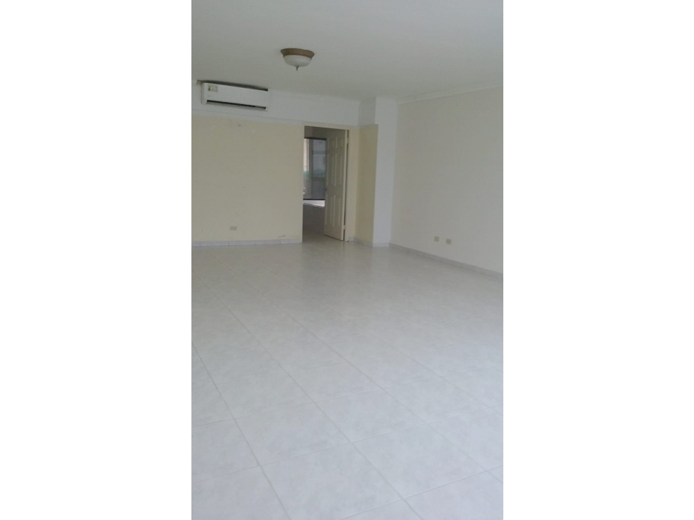 Se alquila / Vende apartamento en PH Condesa del Mar, Ave. Balboa — foto 6