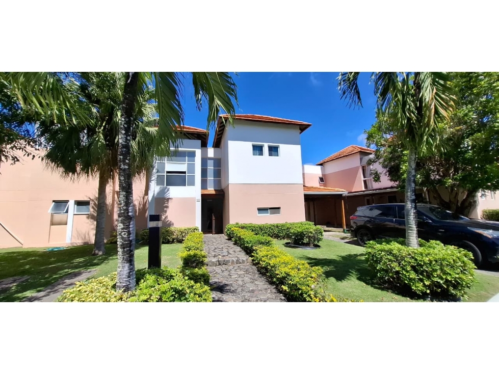 Venta de TownHouse en Villas de Decameron, Farallón, Coclé - 1