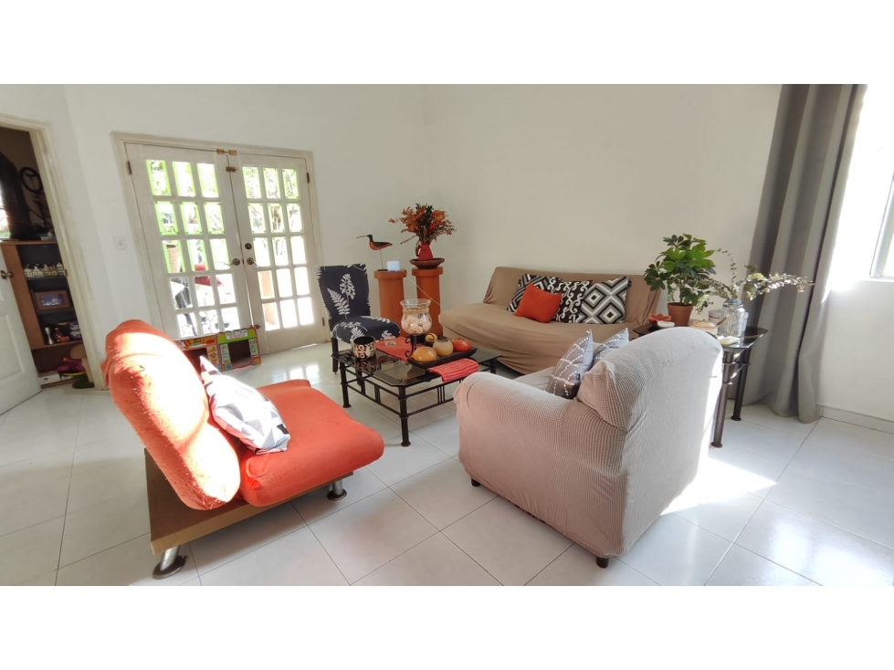 Se Vende Casa en Fuente del Fresno, Condado del Rey - 2