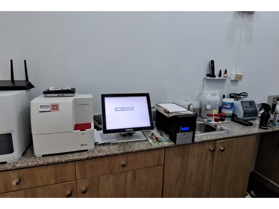 Se Vende Negocio Veterinario en Panamá - 4