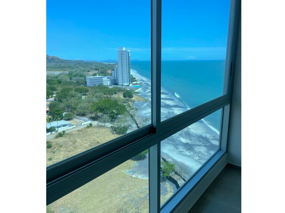 Venta de Apartamento con Vista al Mar en Nueva Gorgona, Panamá — foto 4