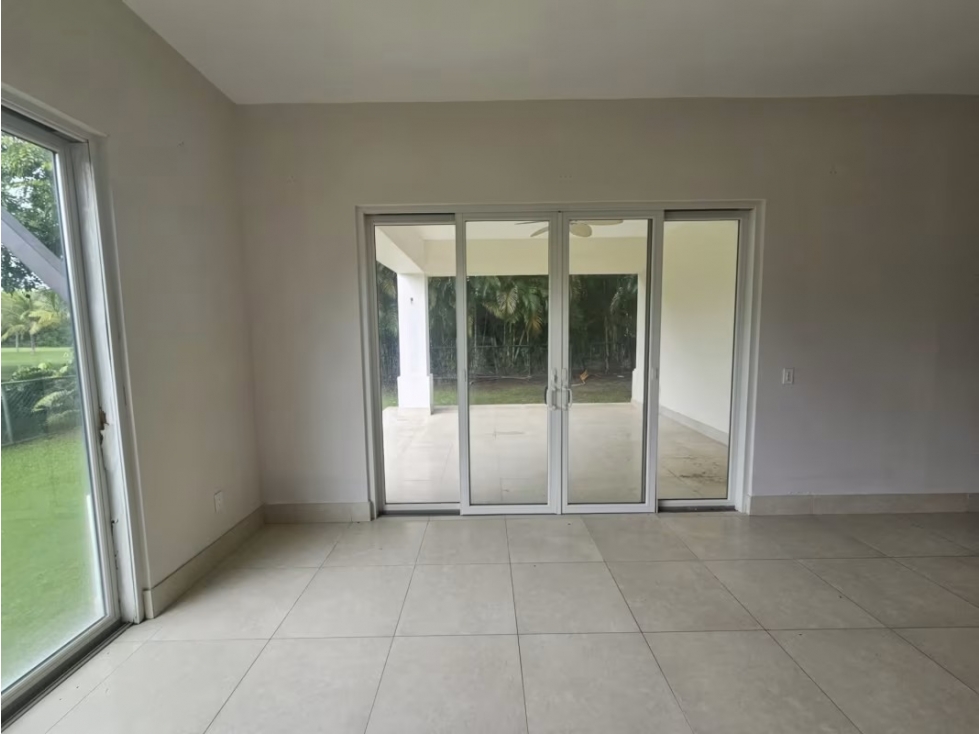 Venta de apartamento reposeido en Buenaventura, Rio Hato — foto 3
