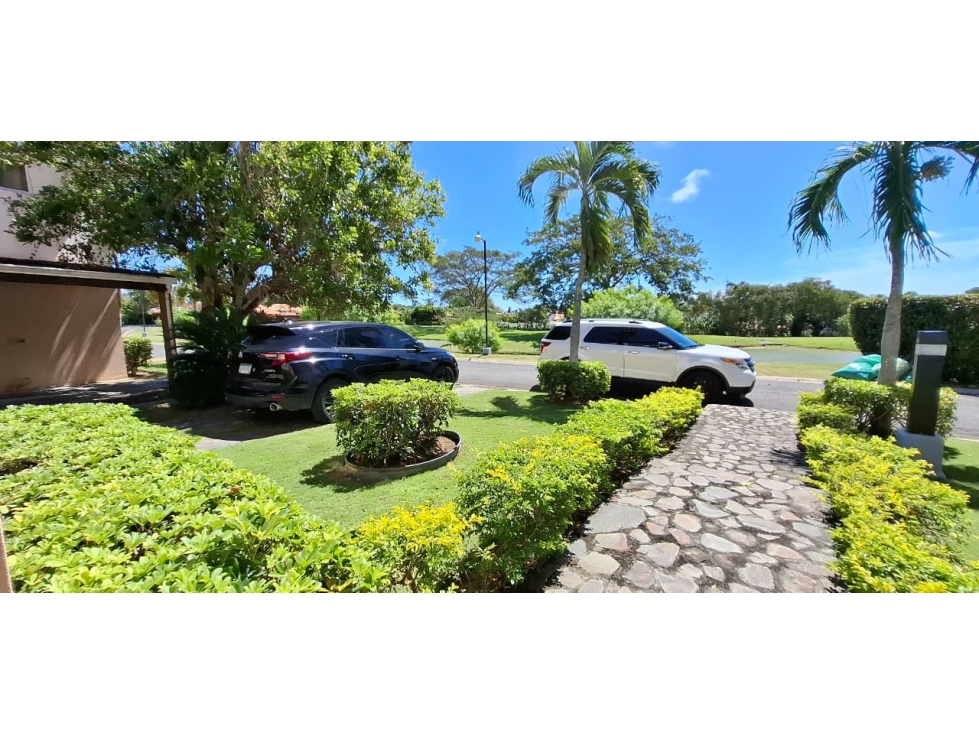 Venta de TownHouse en Villas de Decameron, Farallón, Coclé - 3