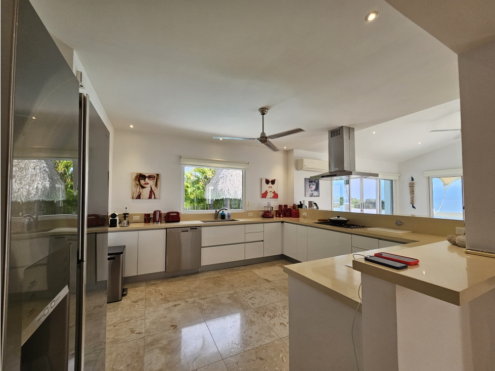 Venta de Lujosa Casa en Vista Mar, San Carlos, Panamá — foto 5