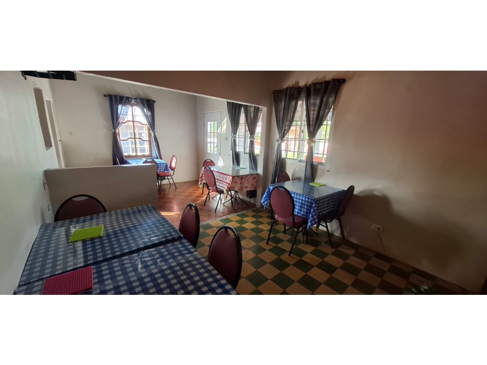 Venta de Terreno Comercial en La Chorrera - 4