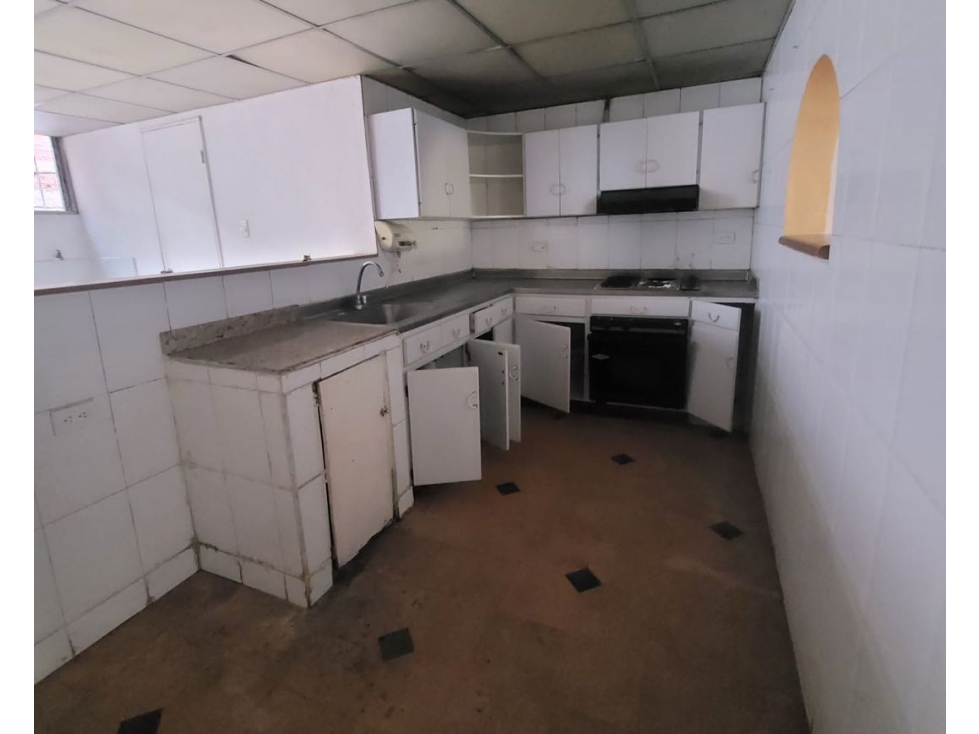 [QM] Venta Casa Gran potencial Barrio Sevilla, Medellín — foto 2