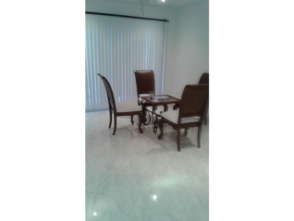 Venta Casa Conjunto Los Cerezos — foto 2