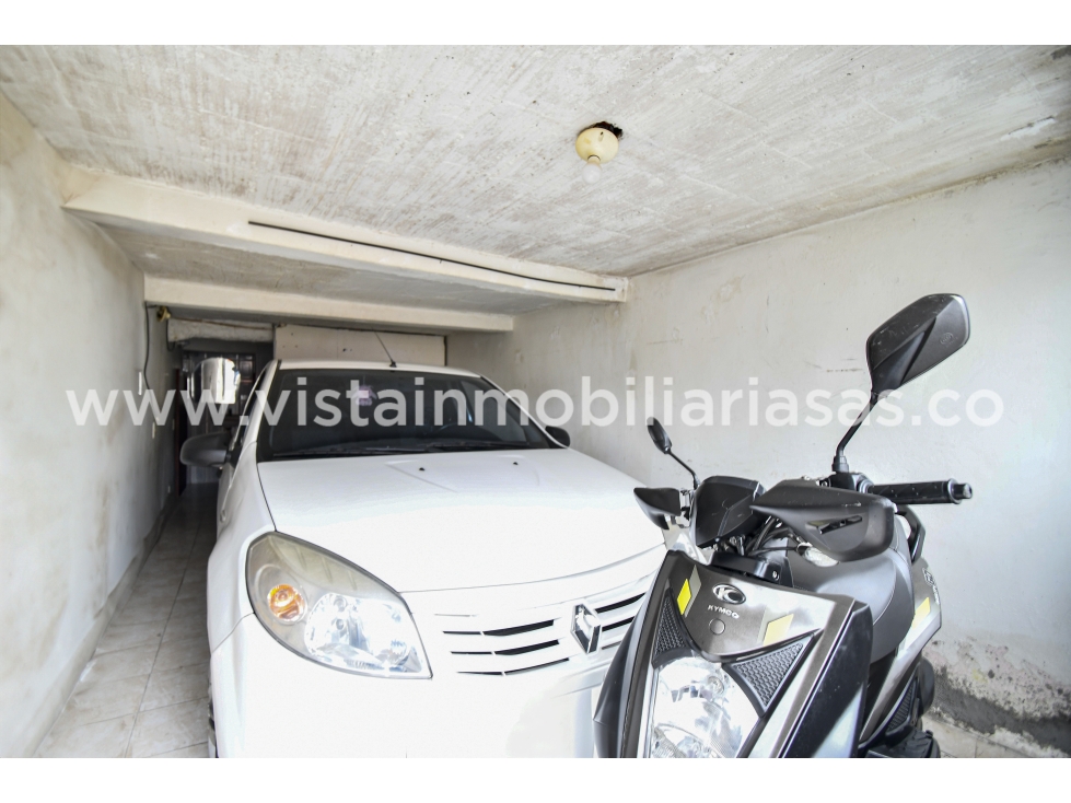 Venta Casa con Renta en el Sector de la Sultana, Manizales