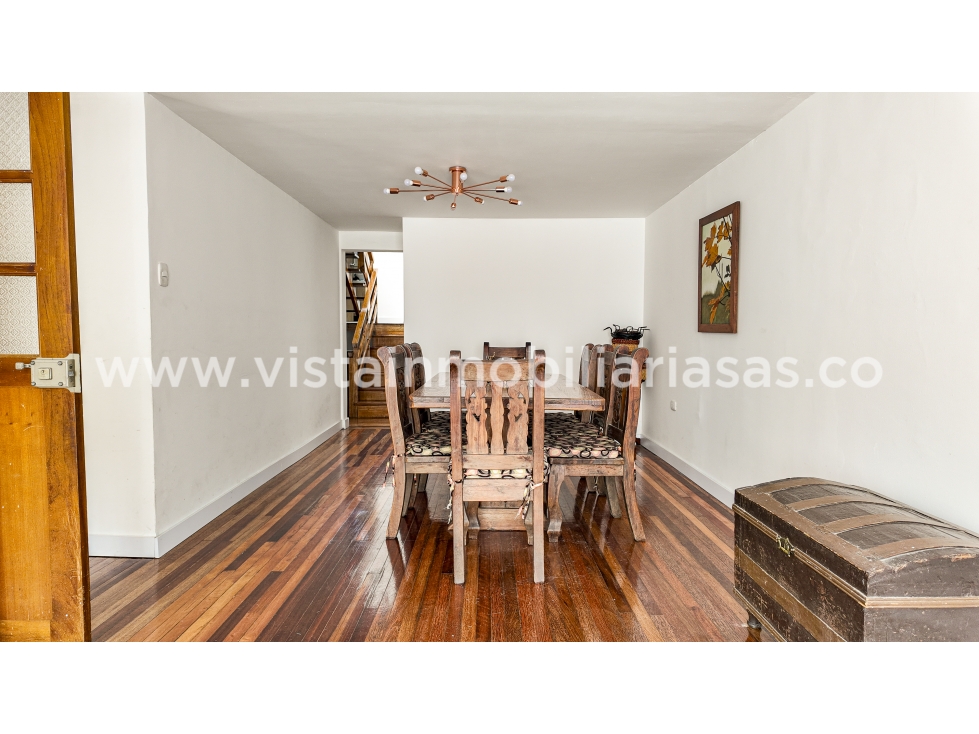 Venta Casa con Renta Sector Colseguros, Manizales