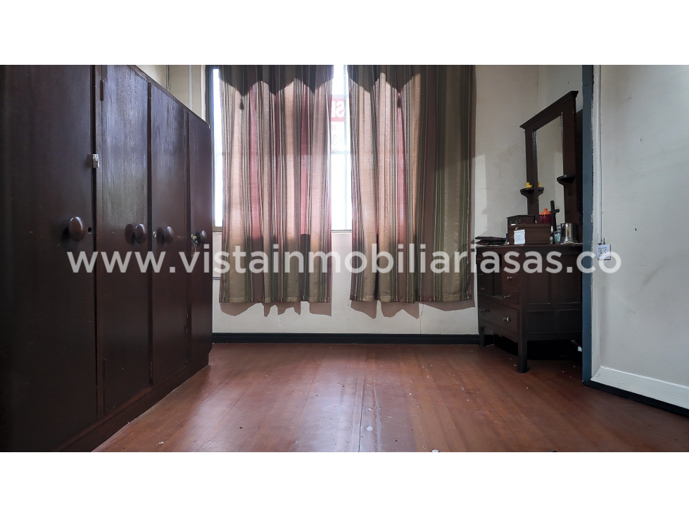 Venta Casa con Renta Sector Chipre, Manizales