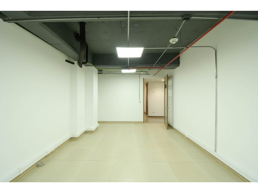 Venta Oficina Av. Santander, Manizales — foto 3