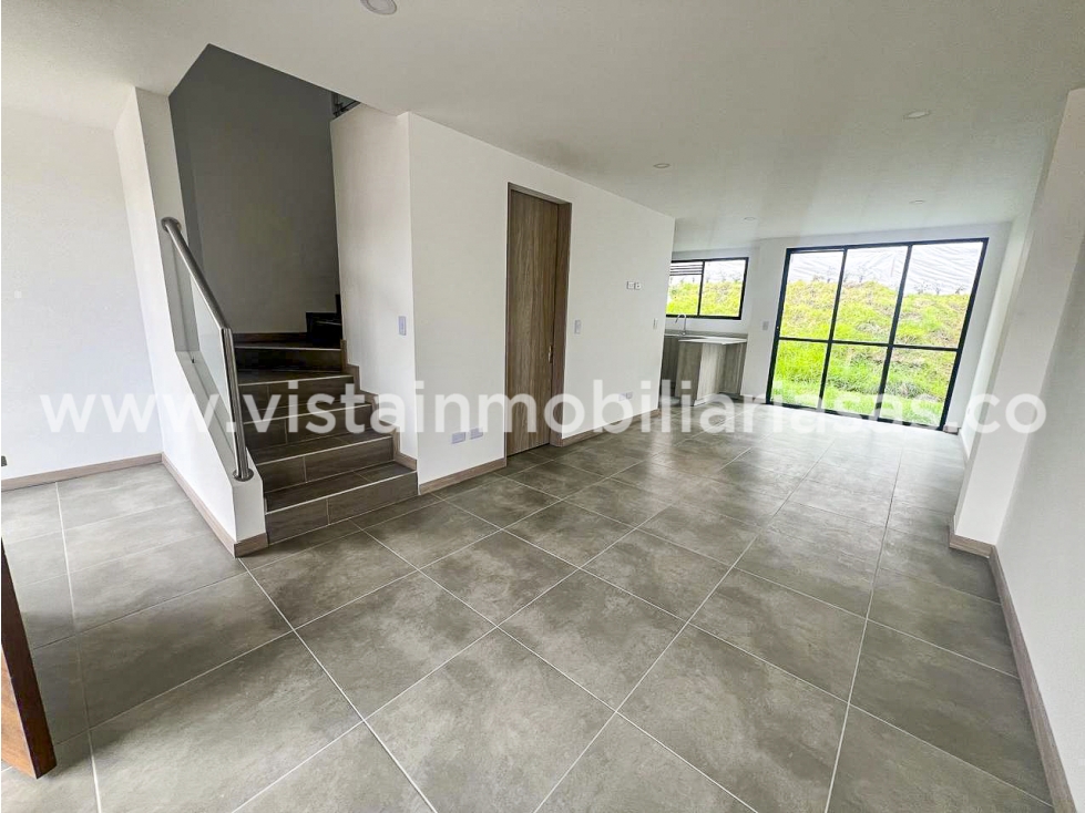 Venta Casa "PARA ESTRENAR" La Florida a 15 minutos de Manizales — foto 4