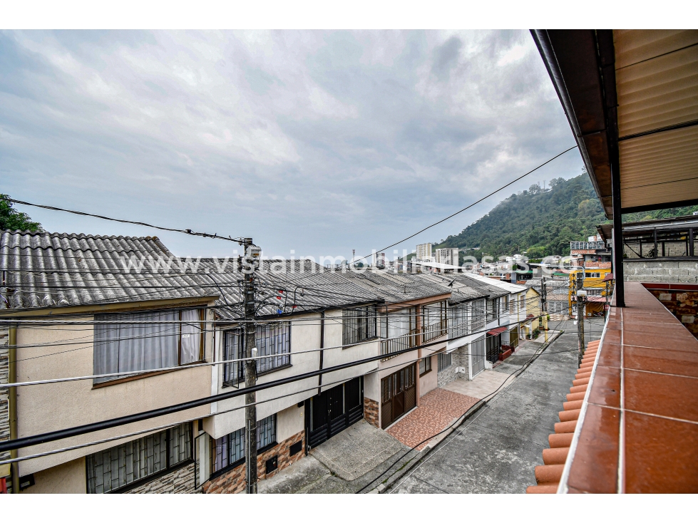 Venta Casa Sector Alcázares, Manizales
