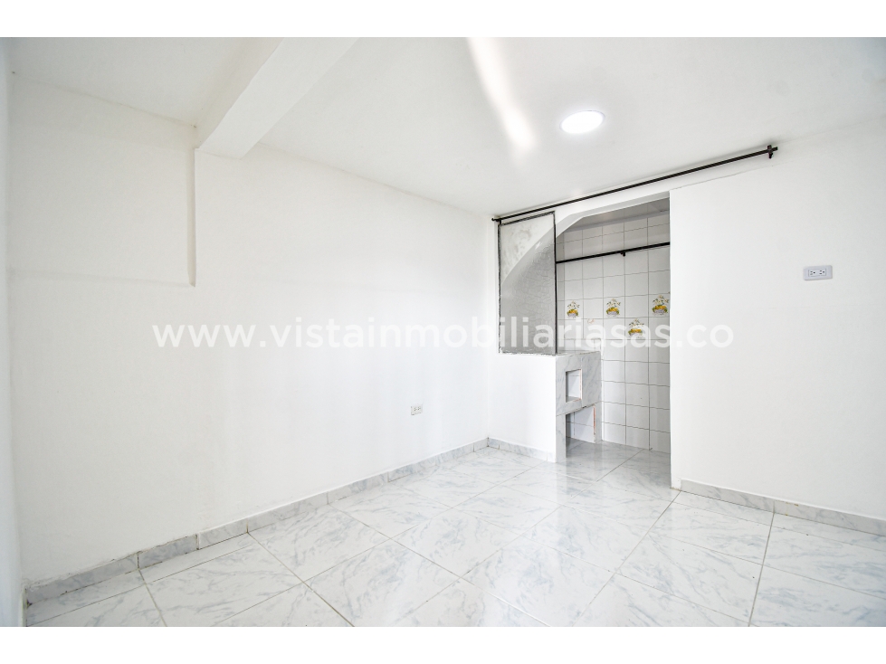 Venta Casa con Renta Sector La Enea, Manizales