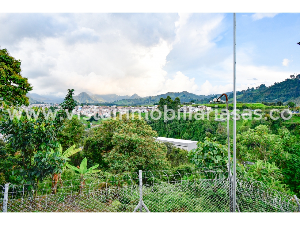 Venta Casa Conjunto Cerrado Sector San Marcel, Manizales