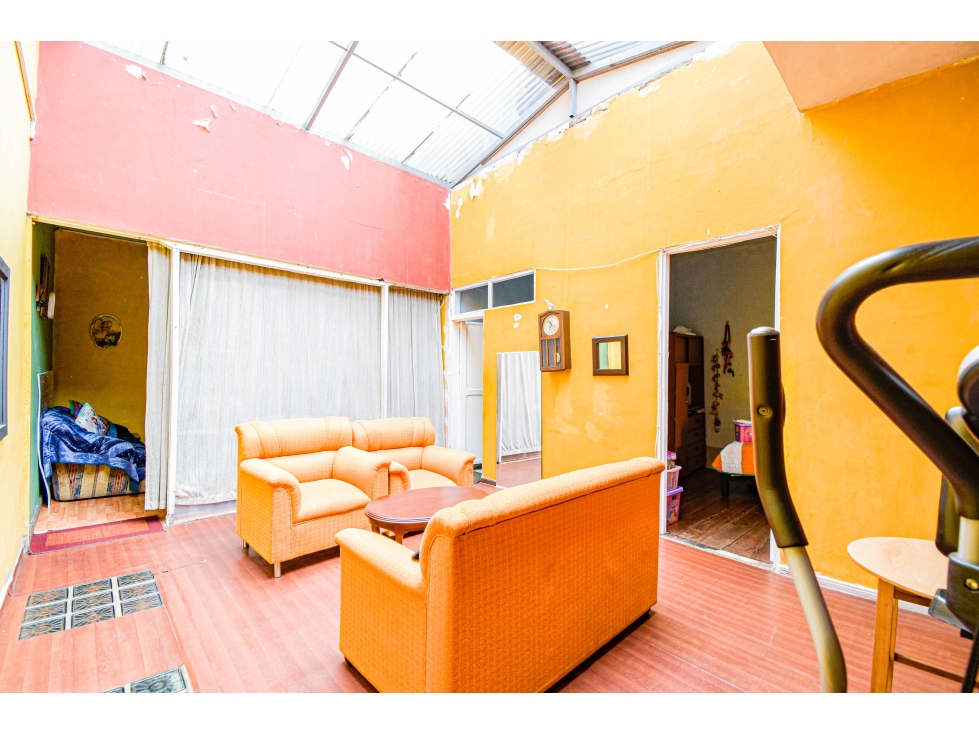 Venta Casa Lote Sector Alta Leonora, Manizales