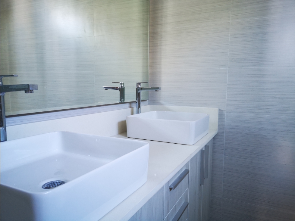 En Venta Apartamento en PH Zafiro El Cangrejo — foto 2