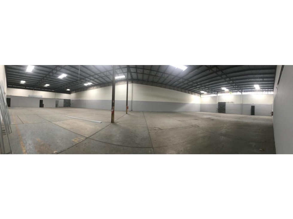 SE ALQUILA GALERA EN LA LOCERIA