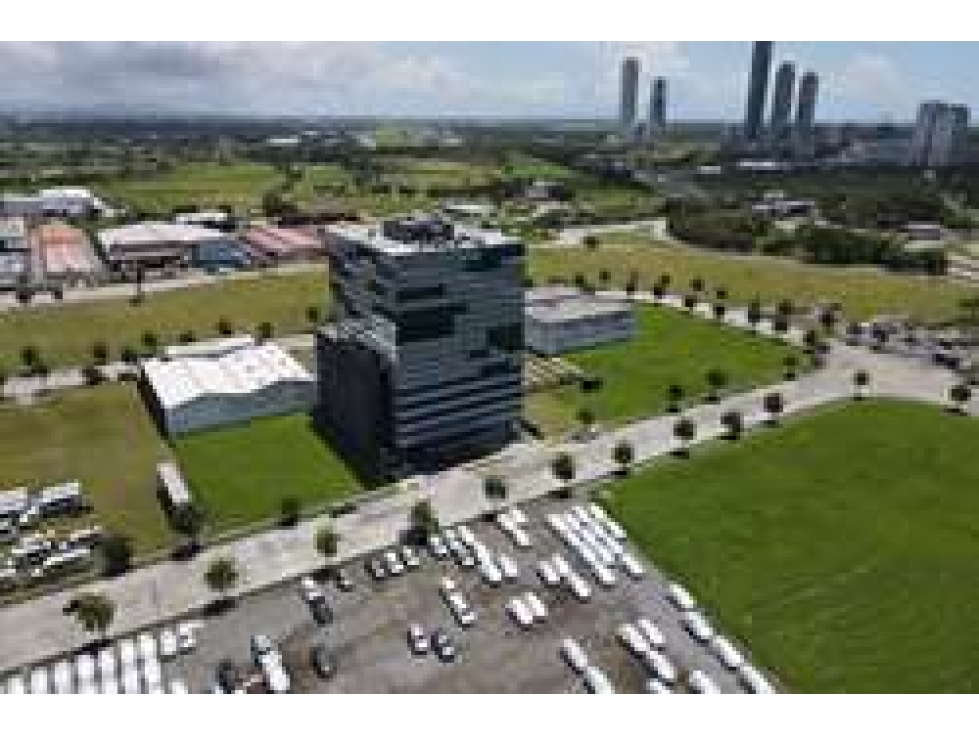 Se Vende Lote en Santa Maria District — foto 4