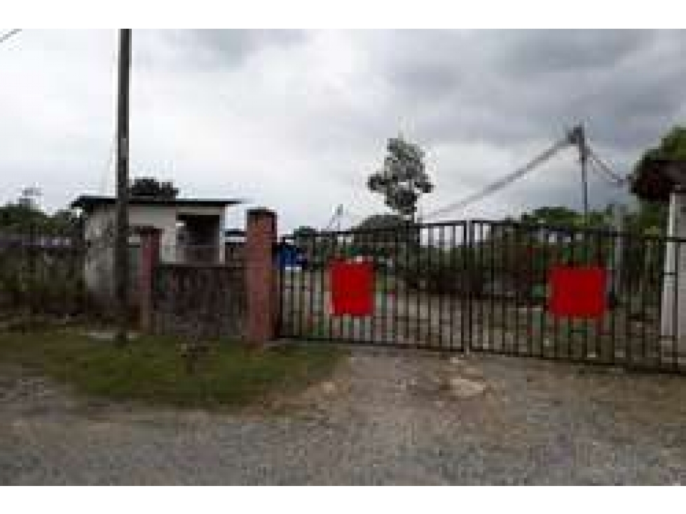 Se vende lote de terreno en Colón - 2