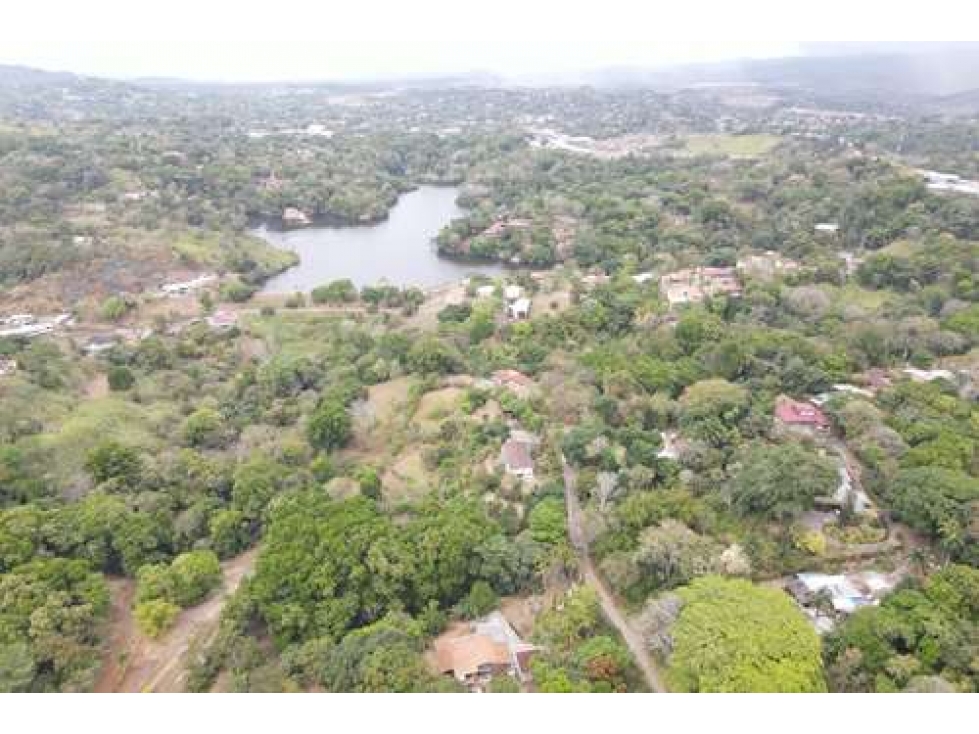 Se vende terreno en Las Cumbres — foto 6
