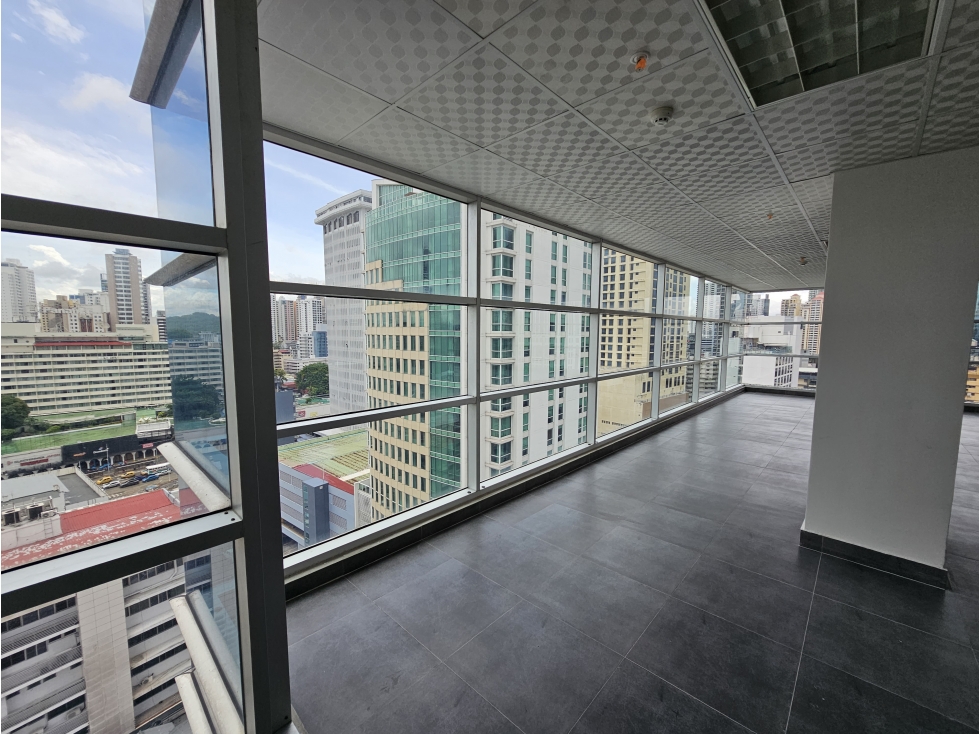 Venta de oficina en Calle Aquilino de la Guardia — foto 3